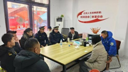 青岛胶州市综合行政执法局：“扫黄打非”进社区 筑牢文化安全防线
