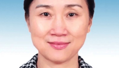 李微微仕途上的“两大跳”……