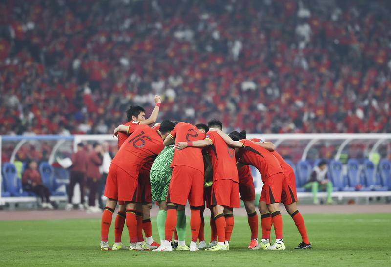 新闻分析：冲击世界杯 中国男足必须连赢两场“生死战”